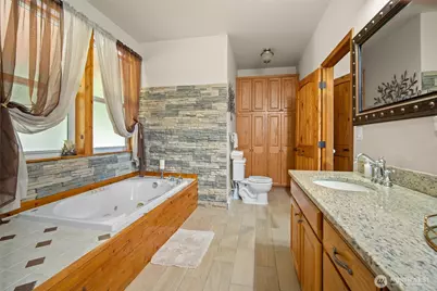 8008 My Way, Sedro Woolley, WA 98284 - Photo 11