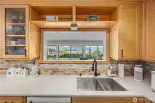 301 S 3rd St, Chelan, WA 98816 - Photo 11