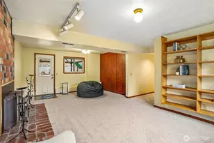 553 S 111th St, Seattle, WA 98168 - Photo 25