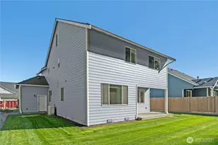 10012 Jackson St, Yelm, WA 98597 - Photo 11