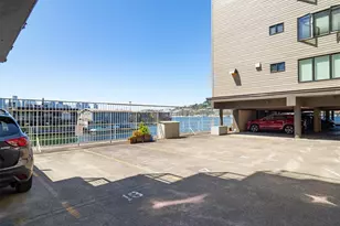 2301 Fairview Ave E, Seattle, WA 98102 - Photo 25
