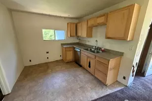 11401 203rd Ave E, Bonney Lake, WA 98391 - Photo 7