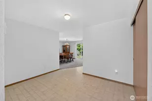 21619 185th St E, Orting, WA 98360 - Photo 13