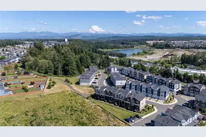 17527 110th Avenue E #D, Puyallup, WA 98374 - Photo 1