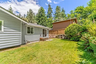 8830 Shell Place, Edmonds, WA 98026 - Photo 33