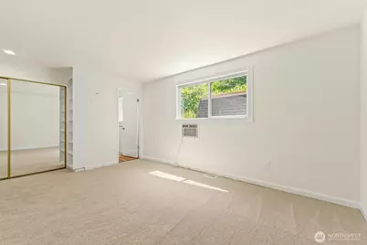 8830 Shell Place, Edmonds, WA 98026 - Photo 17