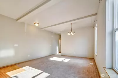 2426 Stafford Way, Bothell, WA 98012 - Photo 5