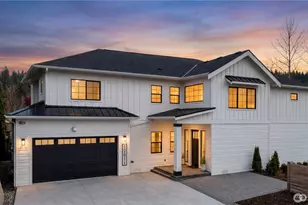 12811 SE 44th Pl, Bellevue, WA 98006 - Photo 1