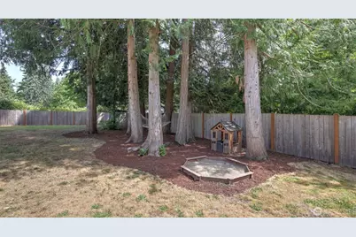 9006 210th Place NE, Redmond, WA 98053 - Photo 37