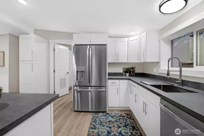 931 236th Place SW, Bothell, WA 98021 - Photo 5