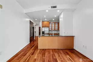 2033 2nd Ave, Seattle, WA 98121 - Photo 15