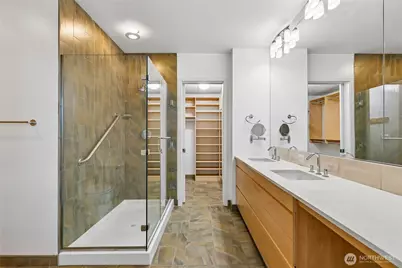 2033 2nd Avenue #2008, Seattle, WA 98121 - Photo 21