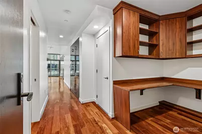 2033 2nd Avenue #2008, Seattle, WA 98121 - Photo 5