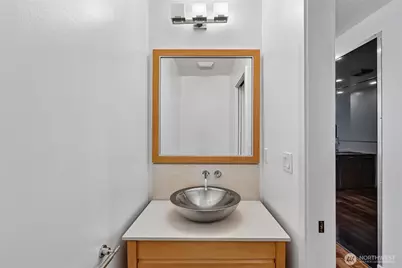 2033 2nd Avenue #2008, Seattle, WA 98121 - Photo 7