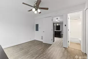 752 Bellevue Ave E, Seattle, WA 98102 - Photo 11
