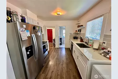 1120 S 56th Street, Tacoma, WA 98408 - Photo 7