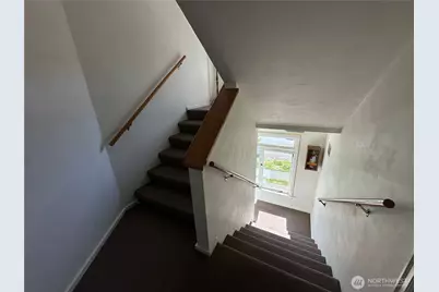404 N Tacoma Avenue, Tacoma, WA 98403 - Photo 15