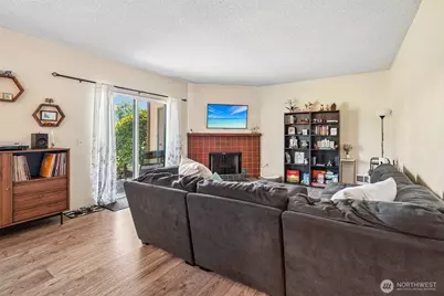 23301 Lakeview Drive #A101, Mountlake Terrace, WA 98043 - Photo 11