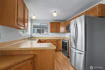 7518 24th Avenue NW #301, Seattle, WA 98117 - Photo 17