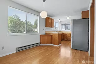 7518 24th Ave NW, Seattle, WA 98117 - Photo 13
