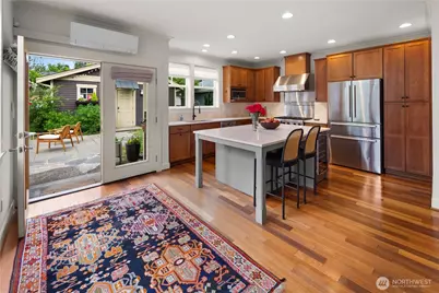 925 Martin Luther King Jr Way, Seattle, WA 98122 - Photo 3
