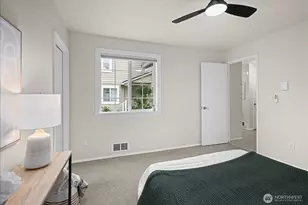7823 196th St SW, Edmonds, WA 98026 - Photo 13