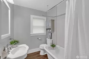 4836 38th Ave NE, Seattle, WA 98105 - Photo 15