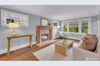 4836 38th Avenue NE, Seattle, WA 98105 - Photo 5