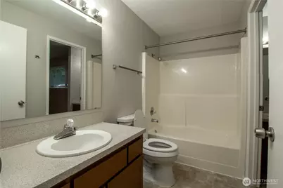 14015 61st Place W, Edmonds, WA 98206 - Photo 17
