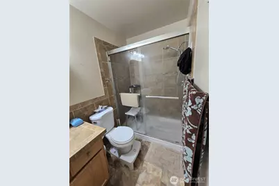15407 8th Avenue Court E, Tacoma, WA 98445 - Photo 13