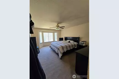 15407 8th Avenue Court E, Tacoma, WA 98445 - Photo 11