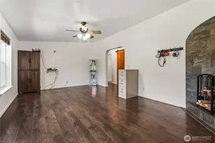 101 Red Row Rd, Kelso, WA 98626 - Photo 5