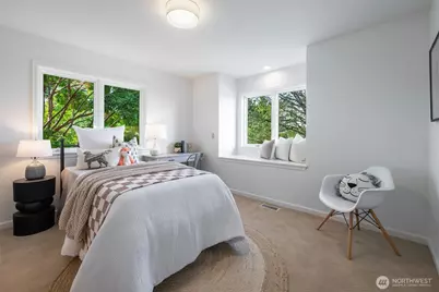 5716 Ann Arbor Avenue NE, Seattle, WA 98105 - Photo 21