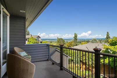 5716 Ann Arbor Avenue NE, Seattle, WA 98105 - Photo 19