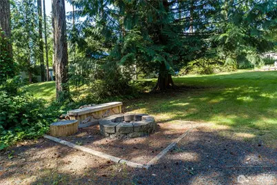 301 E Lakeshore Drive W, Shelton, WA 98584 - Photo 5
