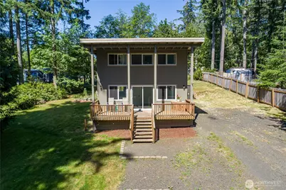 301 E Lakeshore Drive W, Shelton, WA 98584 - Photo 3