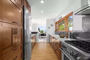 12112 25th Ave SW, Burien, WA 98146 - Photo 5