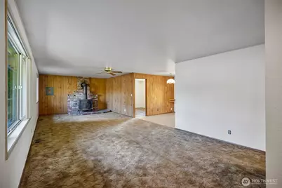 10520 20th Street SE, Lake Stevens, WA 98258 - Photo 3