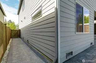 1227 199th St SE, Bothell, WA 98012 - Photo 29