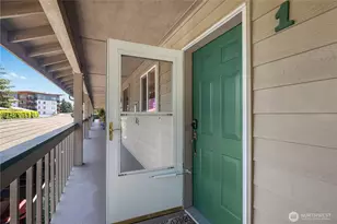 1311 N Highlands Pkwy, Tacoma, WA 98406 - Photo 5