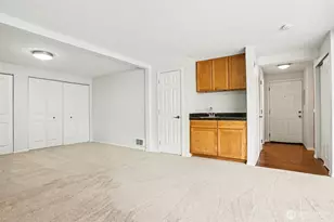 14300 32nd Ave NE, Seattle, WA 98125 - Photo 15