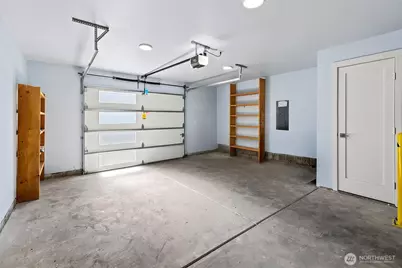 332 NE Elk Place, Seattle, WA 98115 - Photo 19