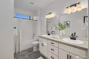 13427 Edmunds Pkwy E, Bonney Lake, WA 98391 - Photo 23