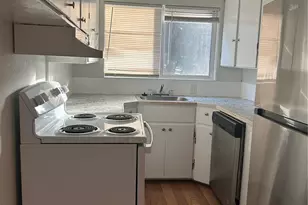 5050 Martin Luther King Jr Way S, Seattle, WA 98118 - Photo 3
