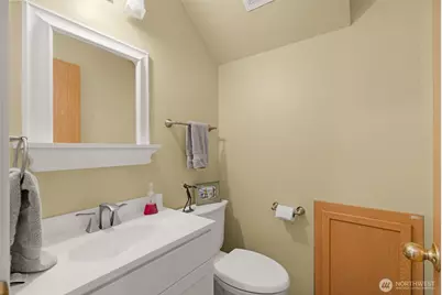 6504 81st Street NE, Marysville, WA 98270 - Photo 5