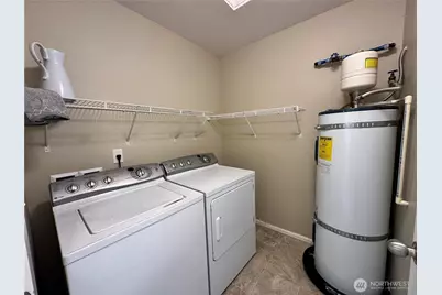 21048 40th Place S #J-4, SeaTac, WA 98198 - Photo 21