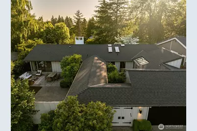 3853 81st Avenue SE, Mercer Island, WA 98040 - Photo 1