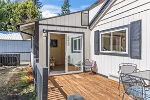 15115 Martinson Rd SE, Yelm, WA 98597 - Photo 11