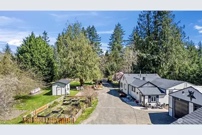 15115 Martinson Road SE, Yelm, WA 98597 - Photo 9