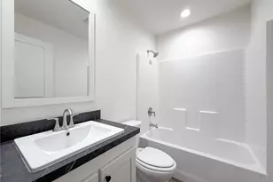 4565 Windemere St, Longview, WA 98632 - Photo 9